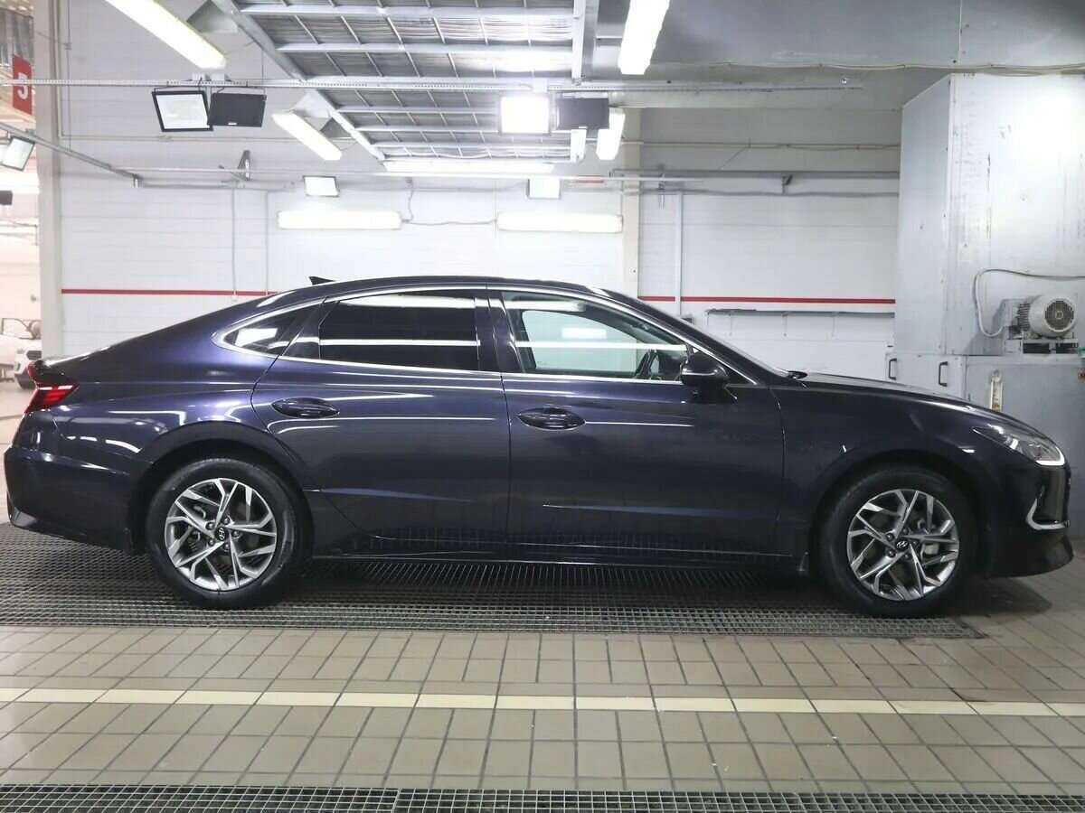 Hyundai Sonata с пробегом — 2021 год. Фото: #2