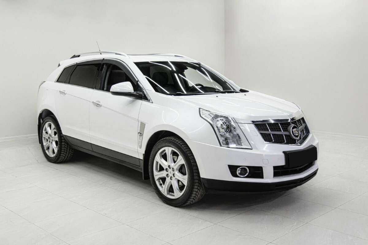 Cadillac SRX с пробегом — 2011 год. Фото: #2