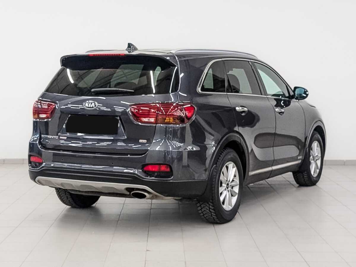 Kia Sorento с пробегом — 2018 год. Фото: #4