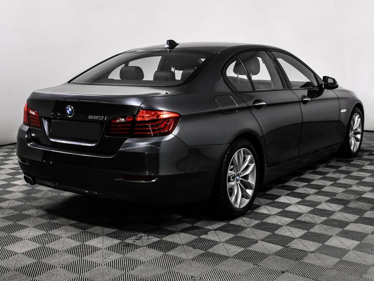 BMW 5 серии с пробегом — 2015 год. Фото: #4