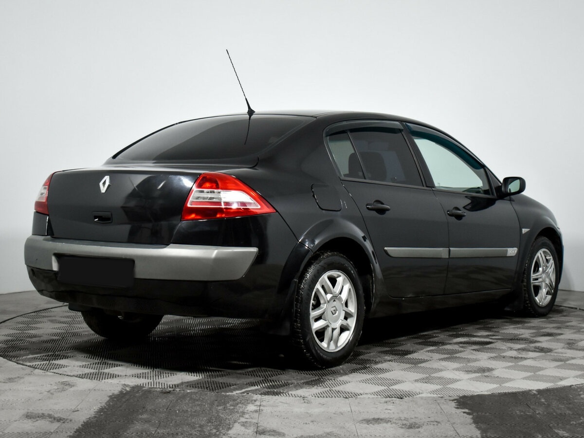 Renault Megane с пробегом — 2006 год. Фото: #4