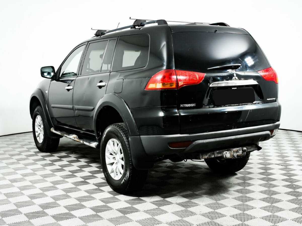 Mitsubishi Pajero Sport с пробегом — 2010 год. Фото: #6