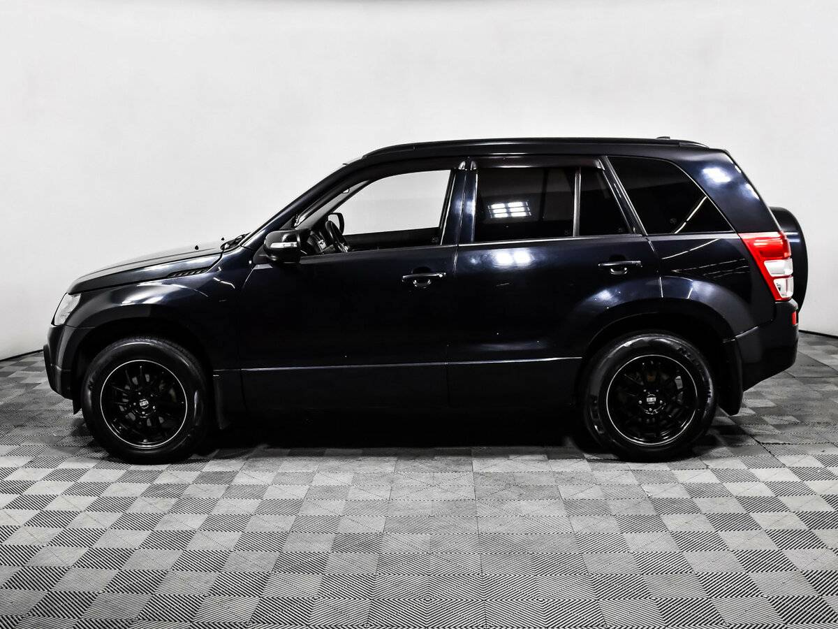 Suzuki Grand Vitara с пробегом — 2010 год. Фото: #7