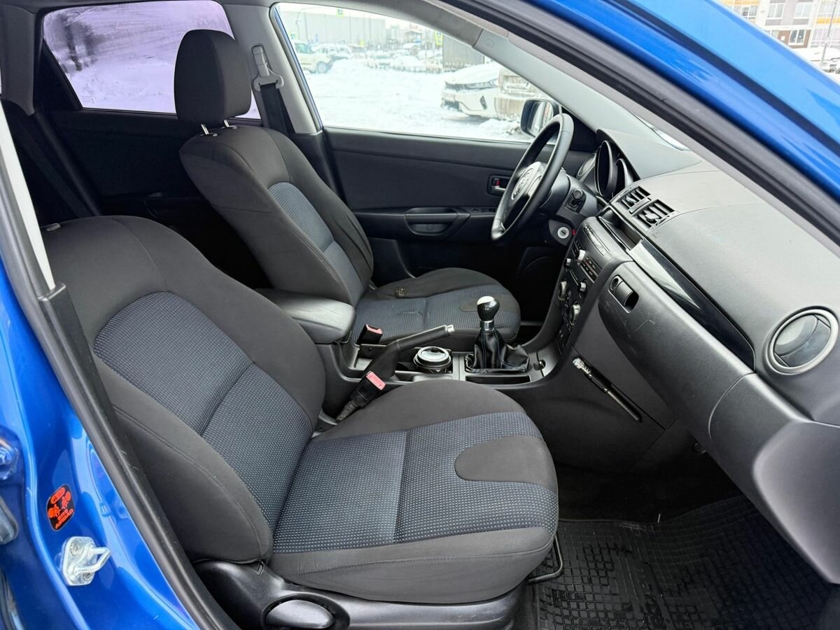 Mazda 3 с пробегом — 2004 год. Фото: #6