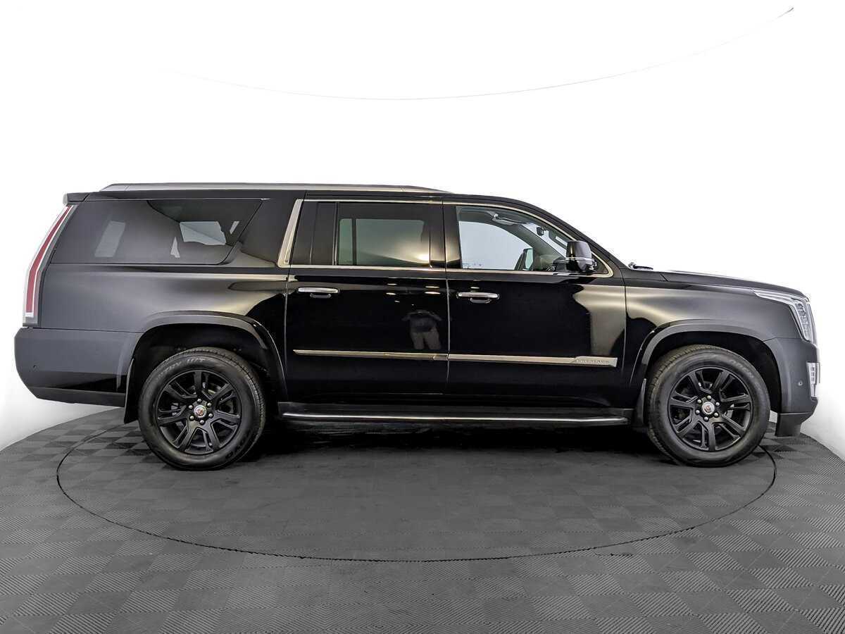 Cadillac Escalade с пробегом — 2019 год. Фото: #3