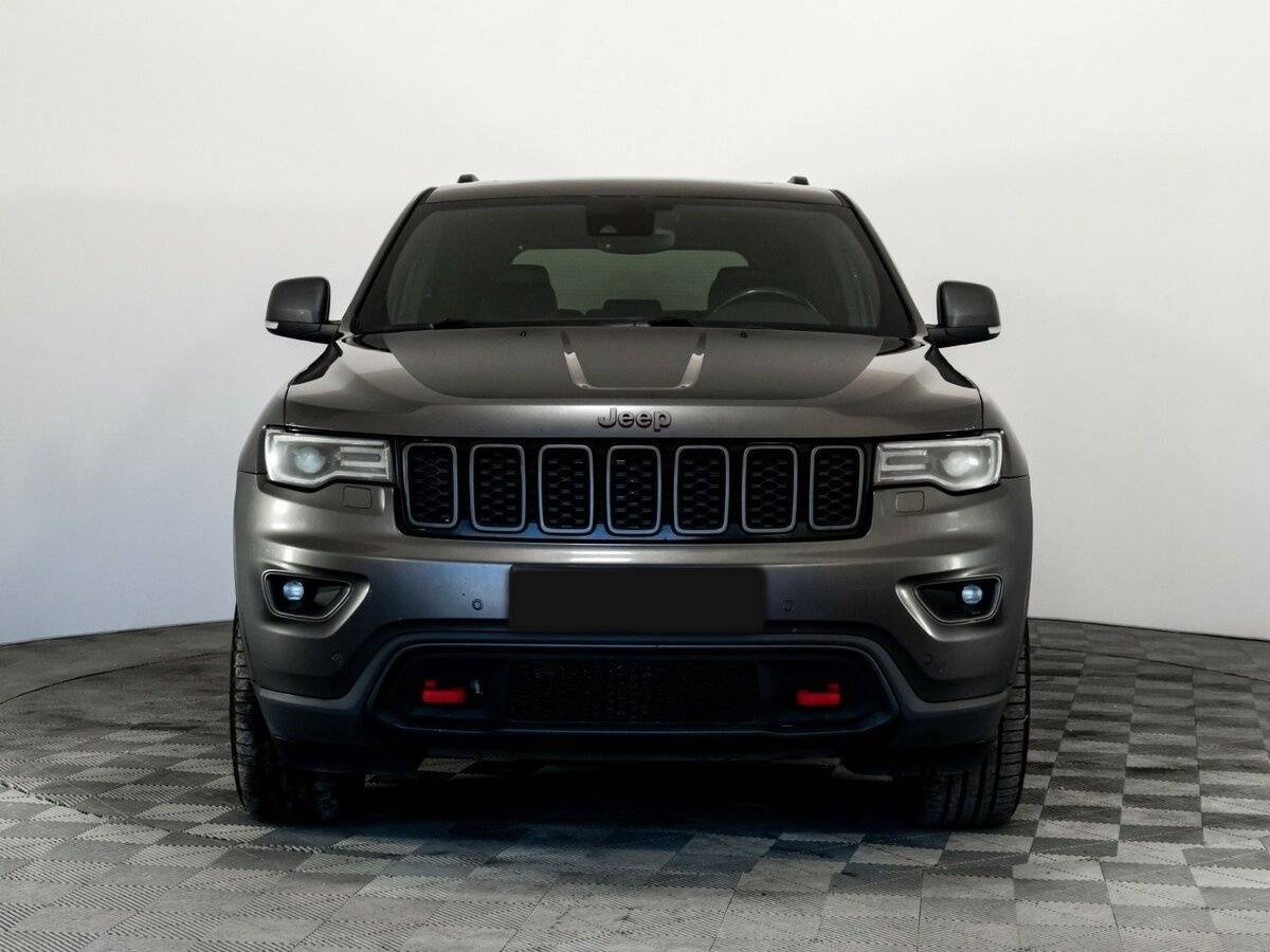 Jeep Grand Cherokee с пробегом — 2018 год. Фото: #1