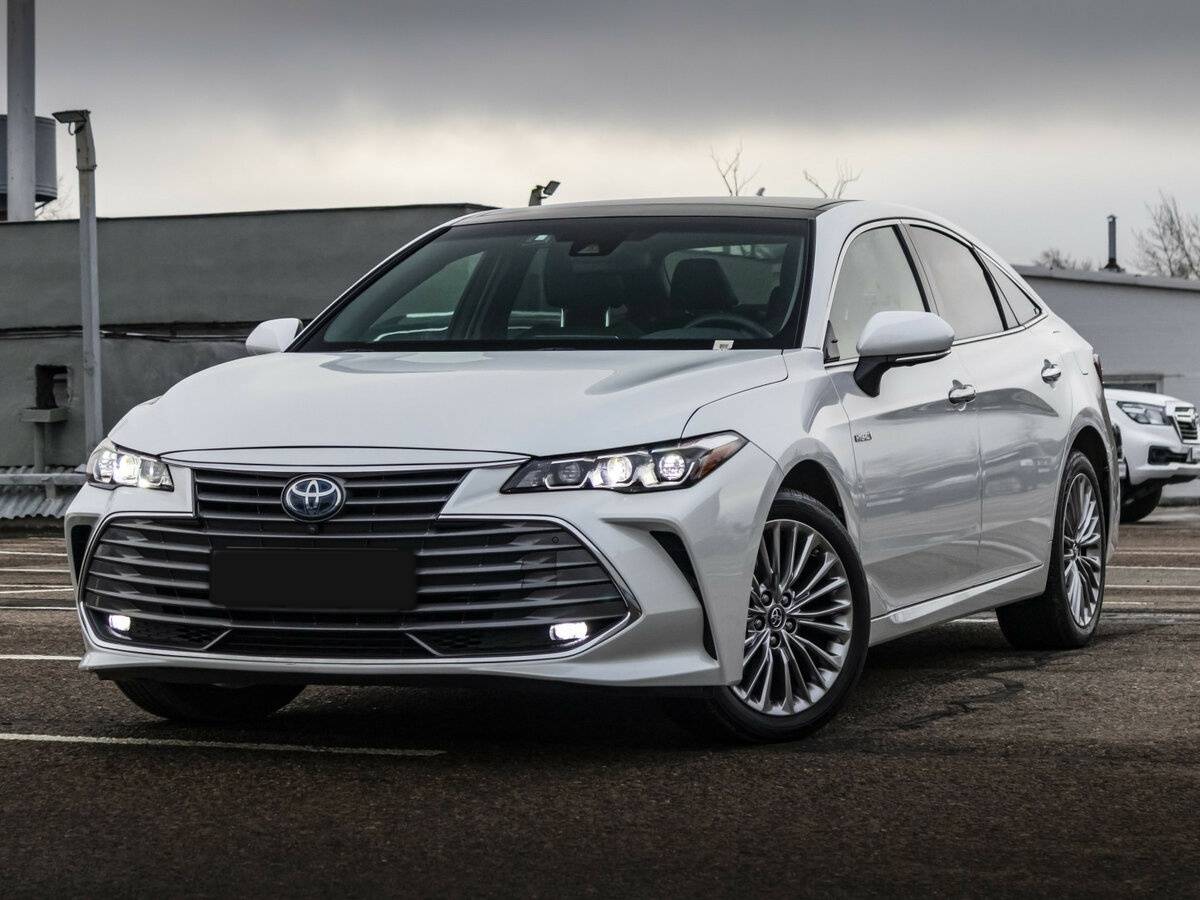 Toyota Avalon с пробегом — 2022 год. Посмотреть фото
