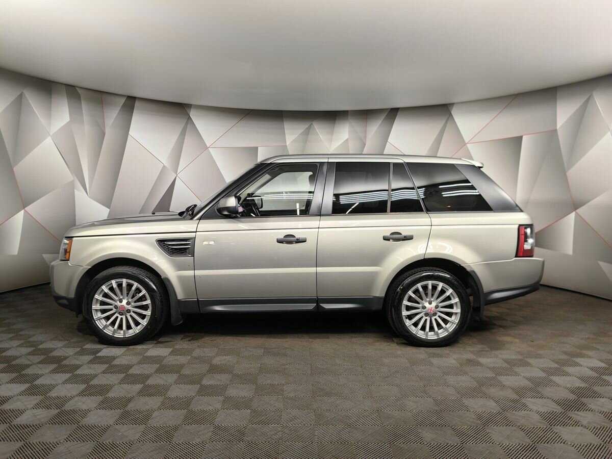 Land Rover Range Rover Sport с пробегом — 2011 год. Фото: #3