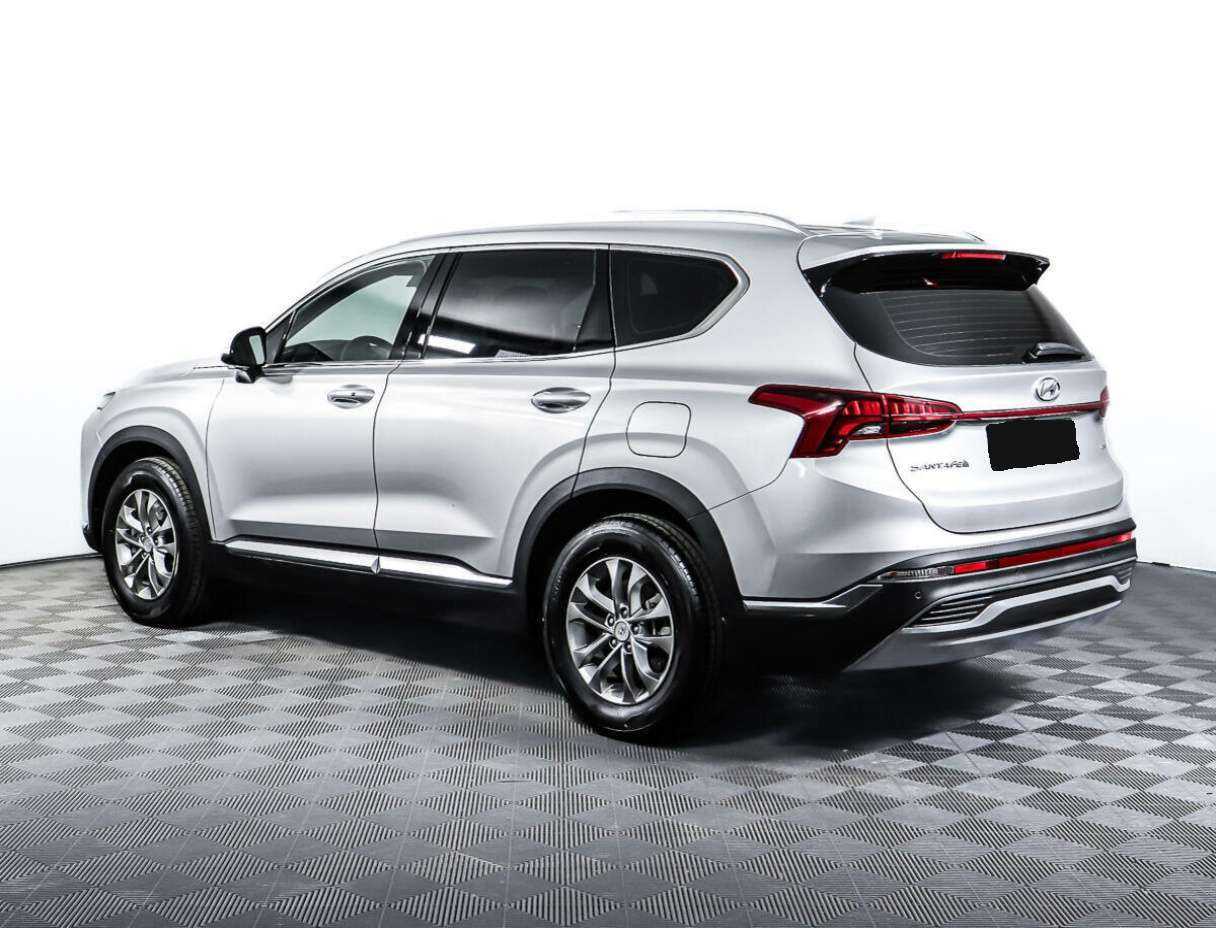 Hyundai Santa Fe с пробегом — 2022 год. Фото: #6