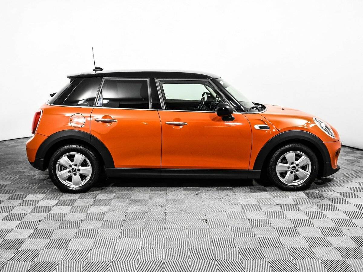 Mini Hatch с пробегом — 2018 год. Фото: #3