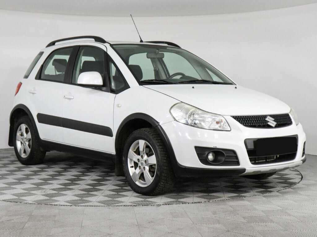 Suzuki SX4 с пробегом — 2011 год. Фото: #2