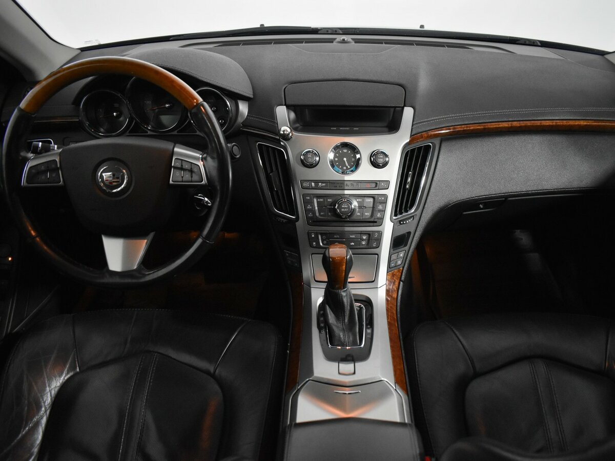 Cadillac CTS с пробегом — 2011 год. Фото: #12