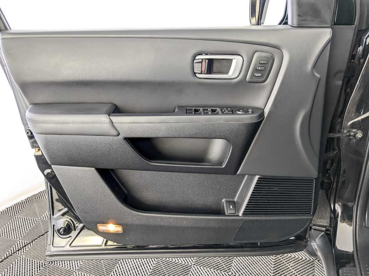 Honda Pilot с пробегом — 2014 год. Фото: #14