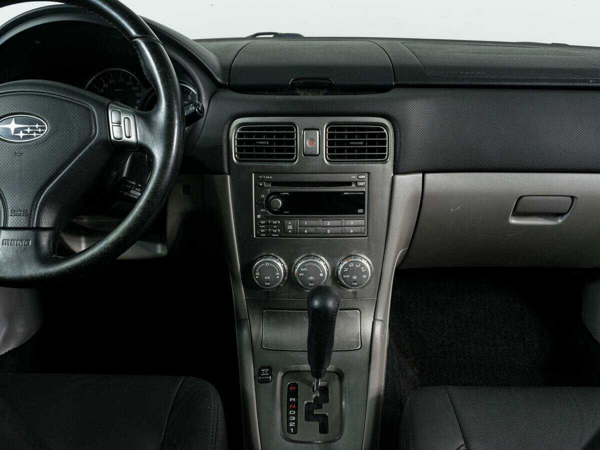 Subaru Forester с пробегом — 2007 год. Фото: #9
