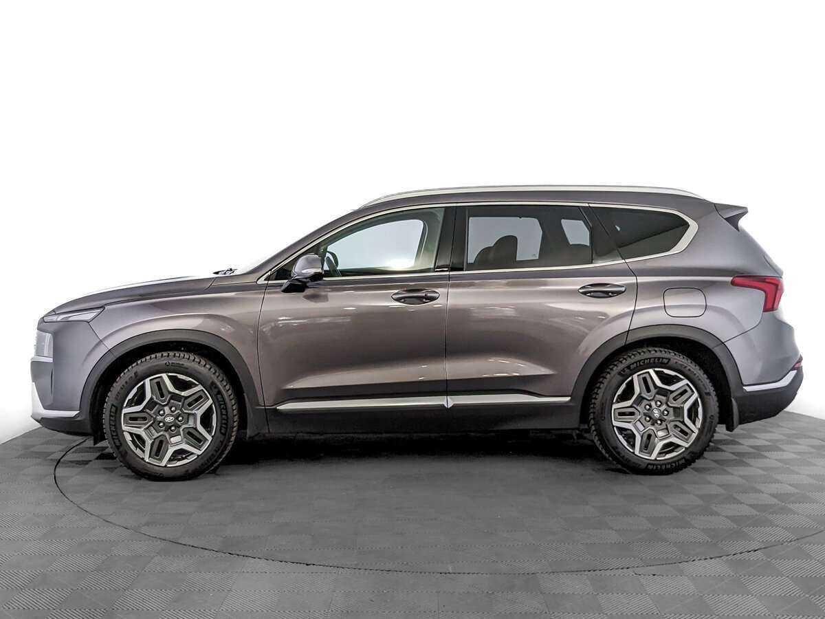 Hyundai Santa Fe с пробегом — 2022 год. Фото: #7