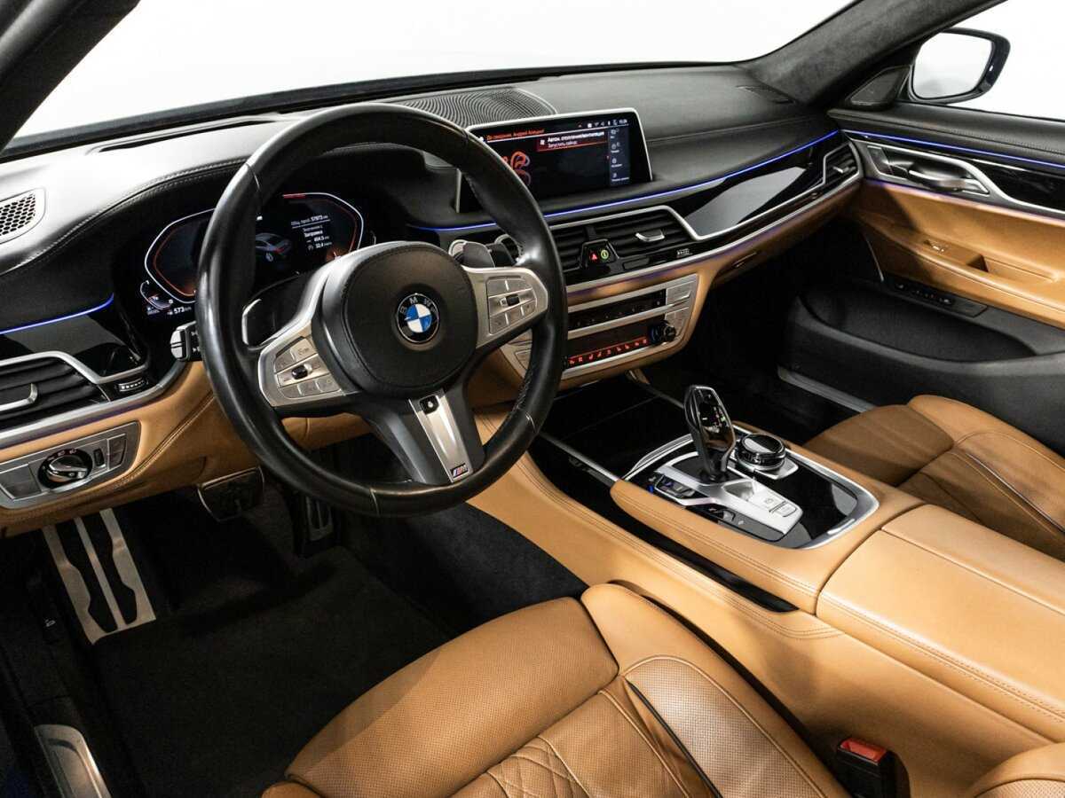 BMW 7 серии с пробегом — 2022 год. Фото: #8