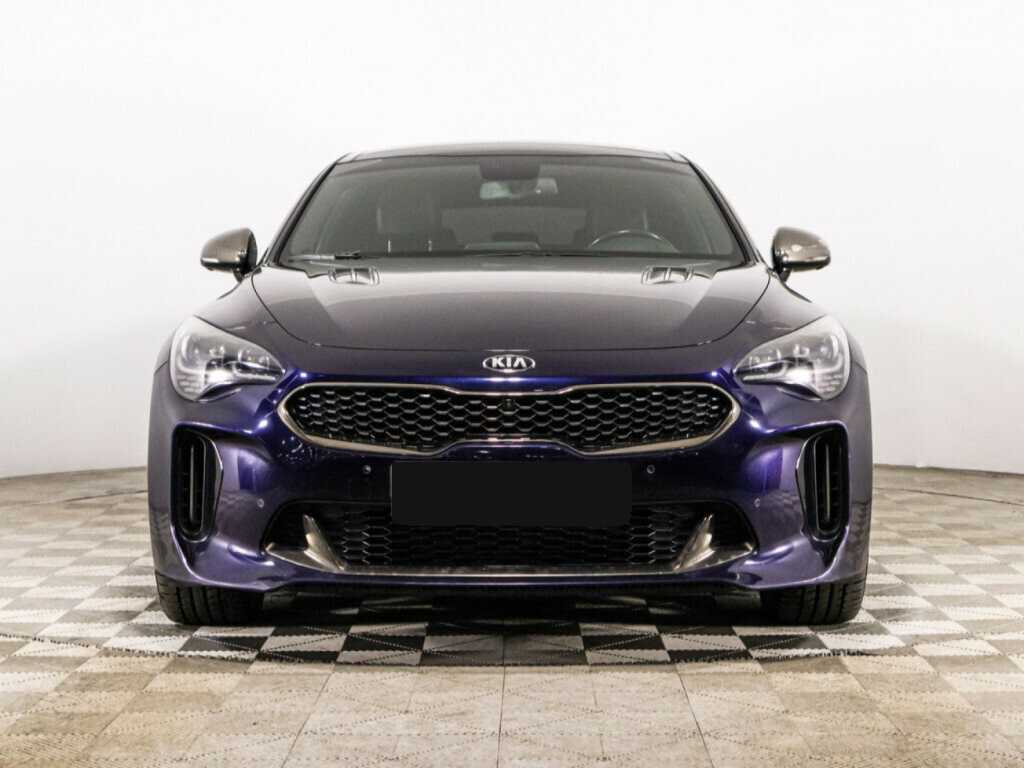 Kia Stinger с пробегом — 2018 год. Фото: #1