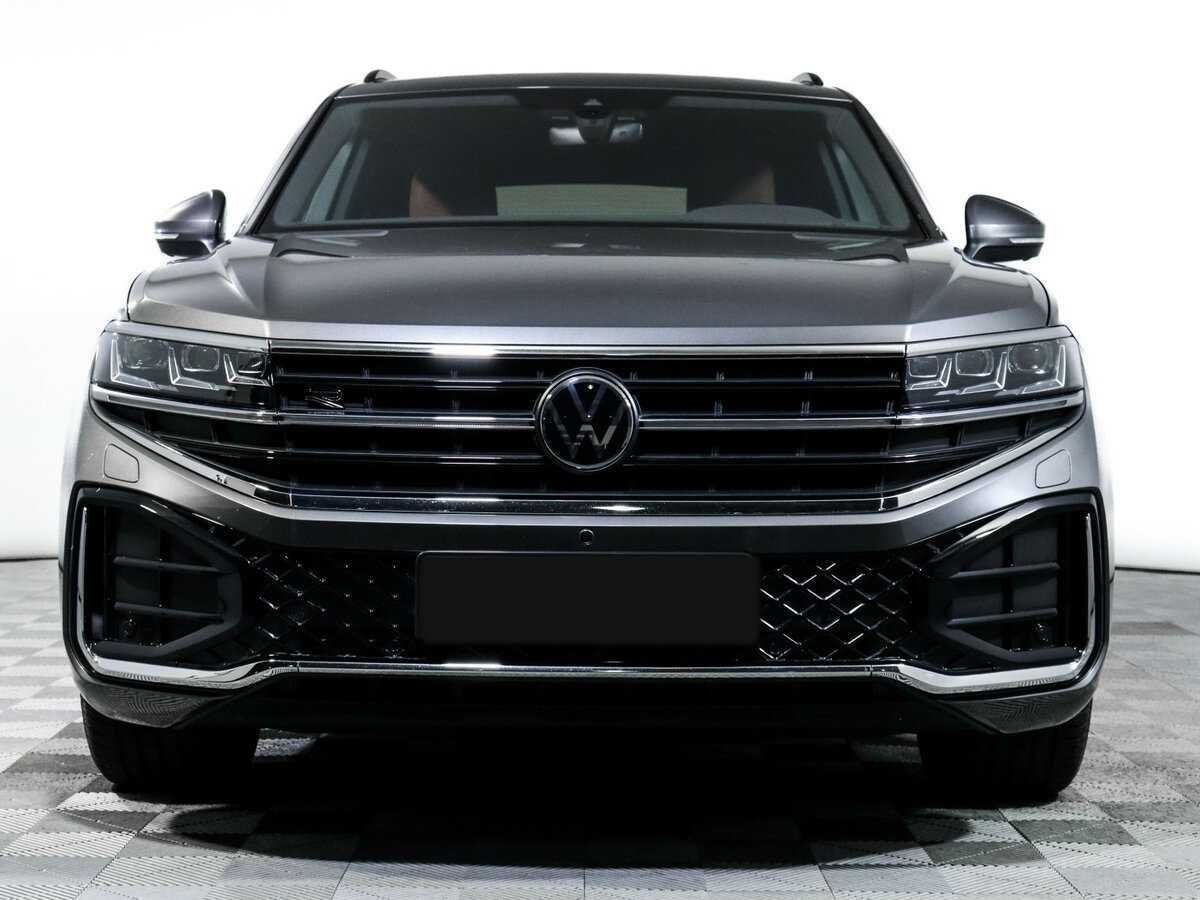 Volkswagen Touareg с пробегом — 2023 год. Фото: #1