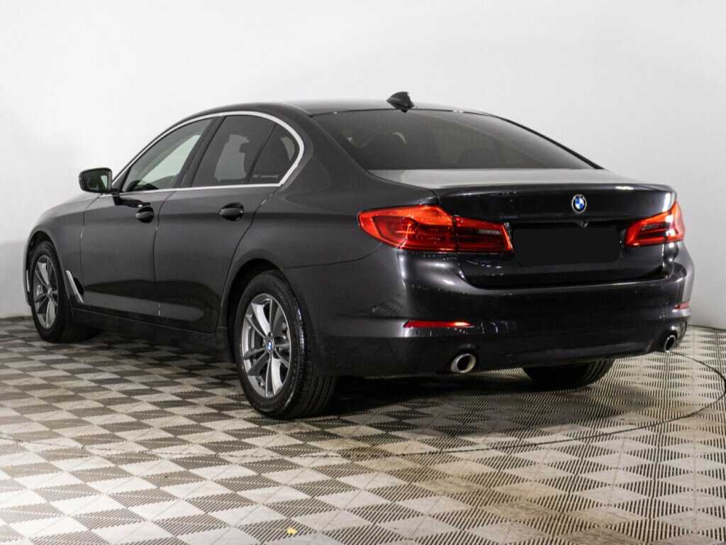 BMW 5 серии с пробегом — 2018 год. Фото: #6