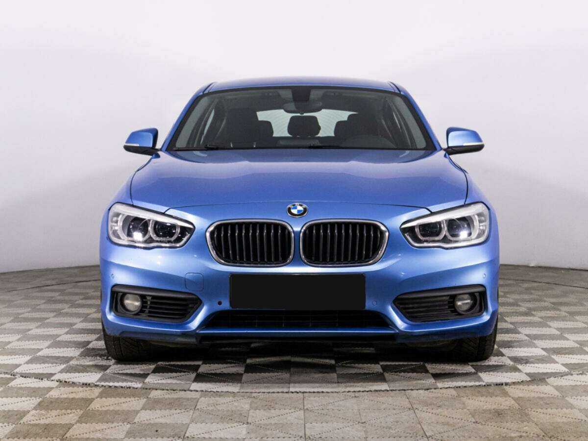 BMW 1 серии с пробегом — 2018 год. Фото: #1