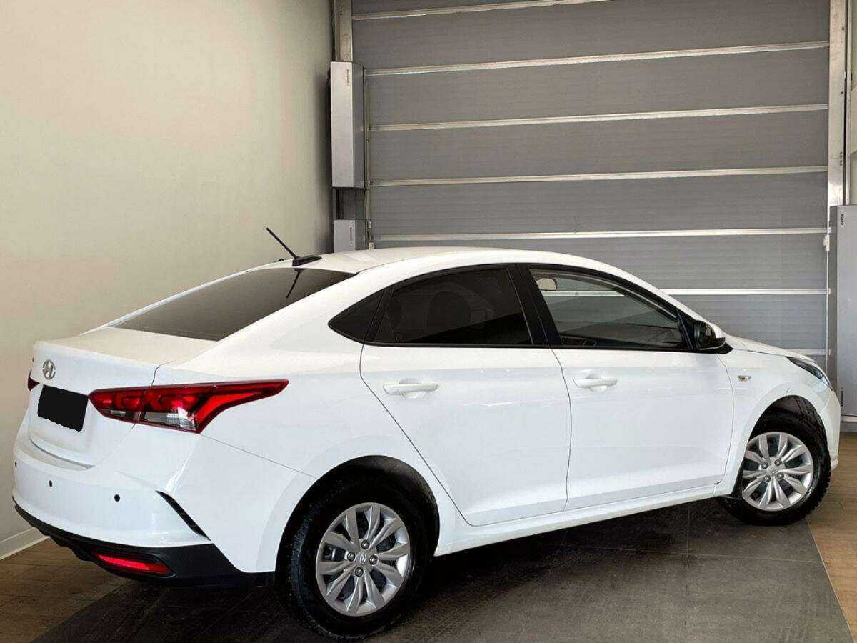 Hyundai Solaris с пробегом — 2020 год. Фото: #3