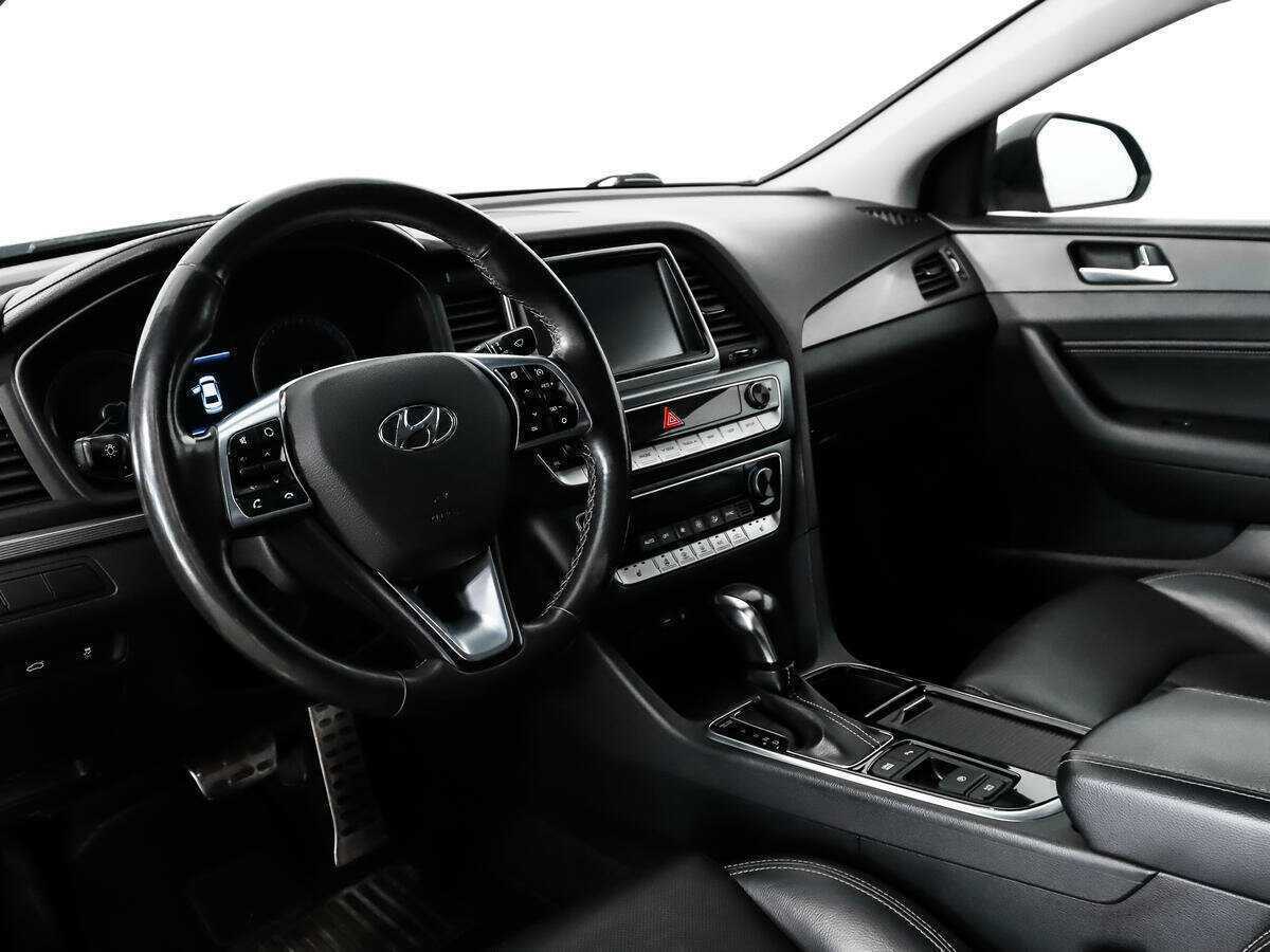 Hyundai Sonata с пробегом — 2017 год. Фото: #8