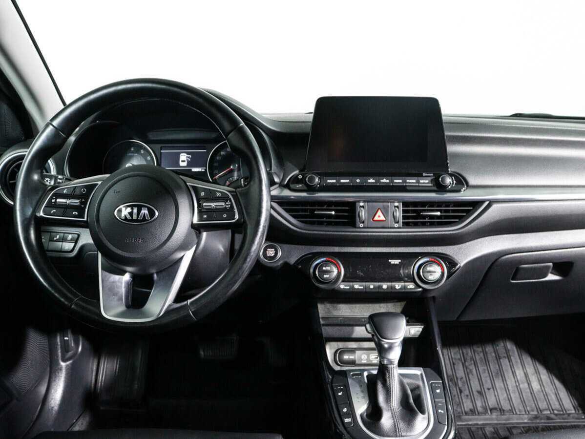 Kia Cerato с пробегом — 2019 год. Фото: #11
