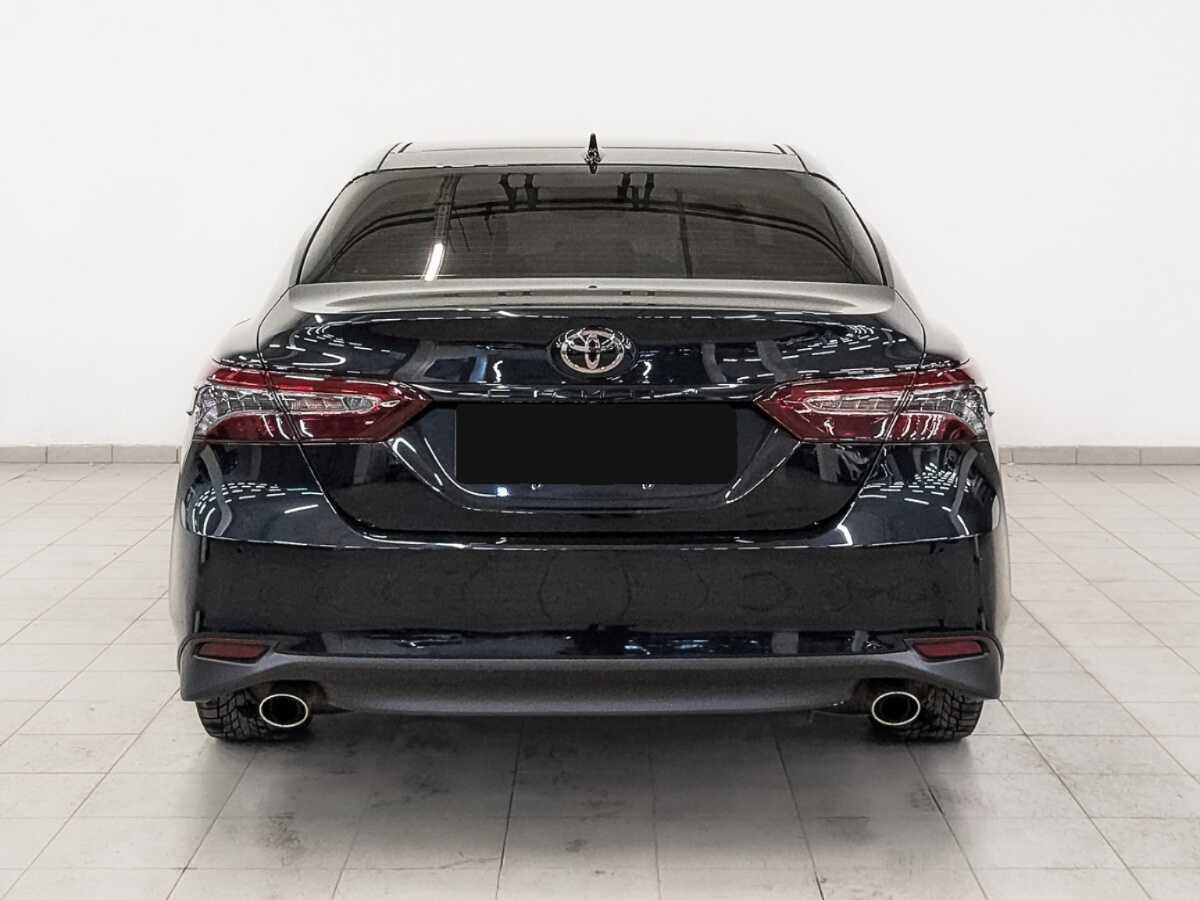 Toyota Camry с пробегом — 2023 год. Фото: #5