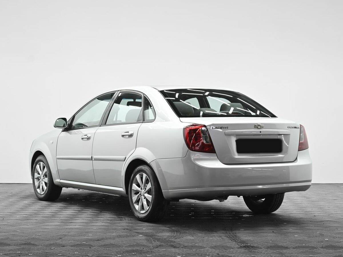 Chevrolet Lacetti с пробегом — 2008 год. Фото: #2