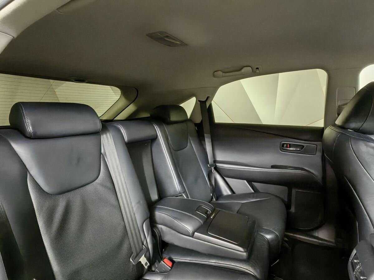 Lexus RX с пробегом — 2012 год. Фото: #12