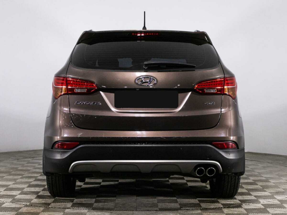 Hyundai Santa Fe с пробегом — 2015 год. Фото: #5