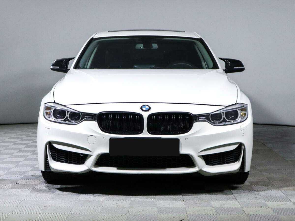 BMW 3 серии с пробегом — 2016 год. Фото: #1