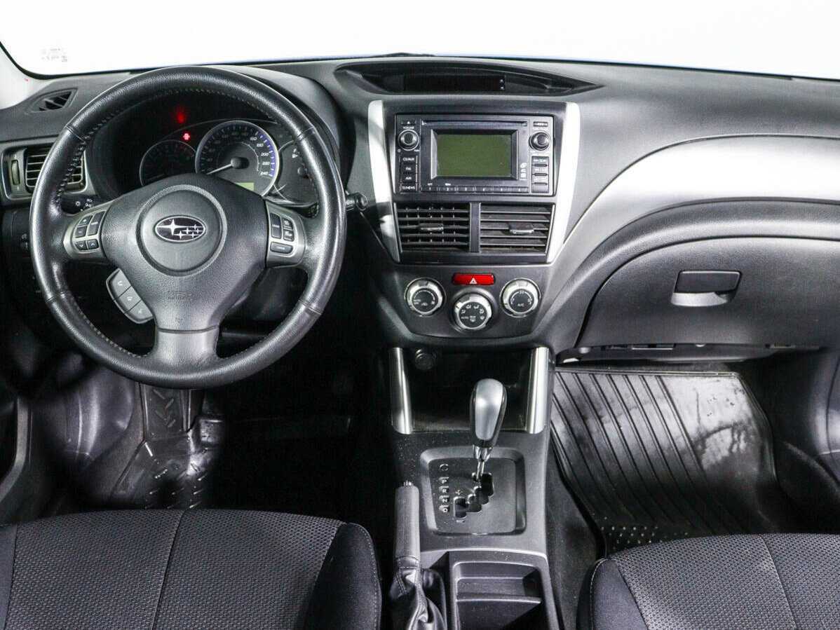 Subaru Forester с пробегом — 2011 год. Фото: #9