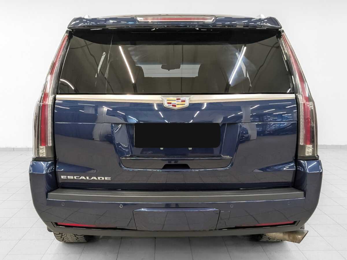 Cadillac Escalade с пробегом — 2018 год. Фото: #5