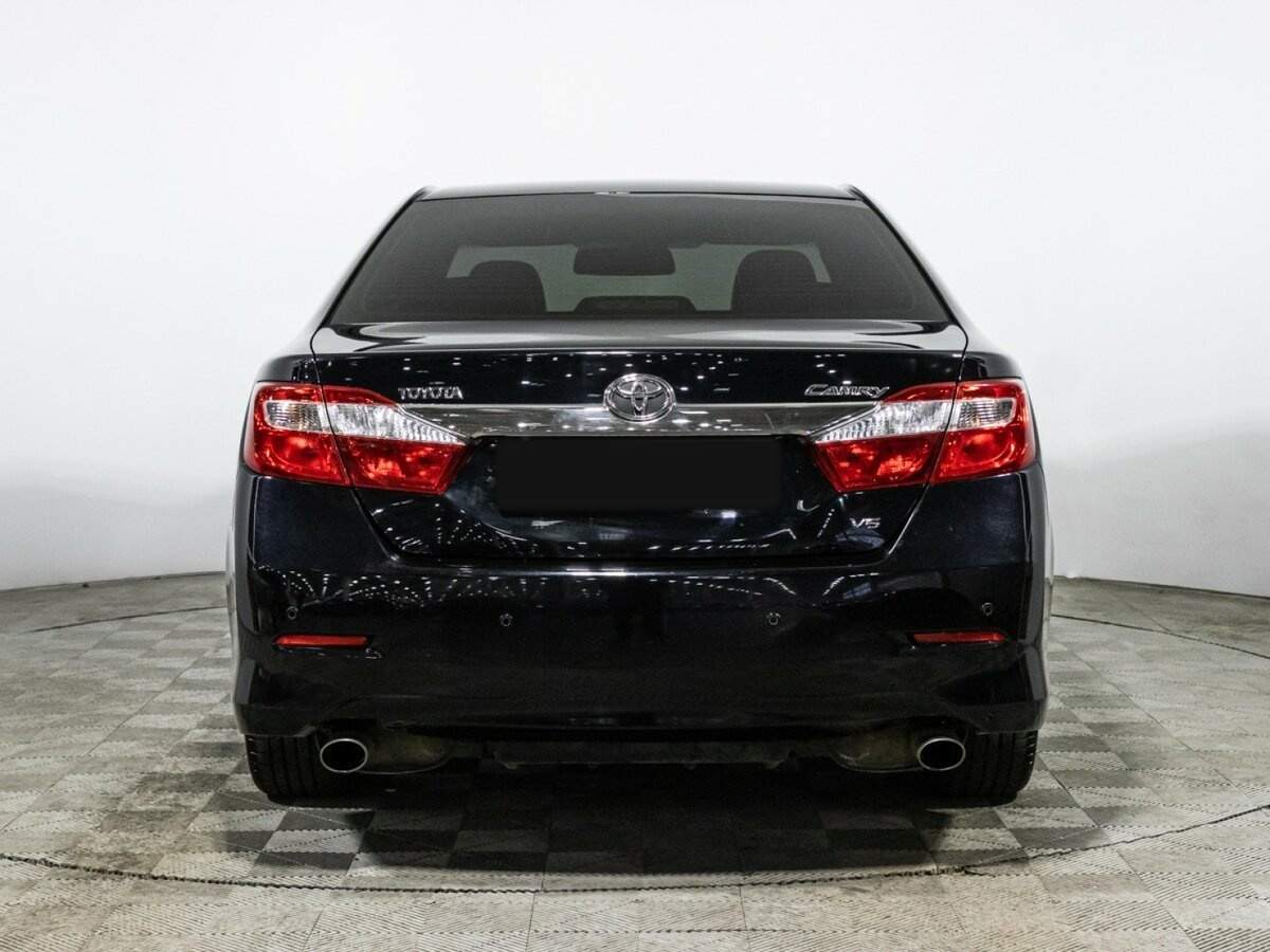 Toyota Camry с пробегом — 2011 год. Фото: #5