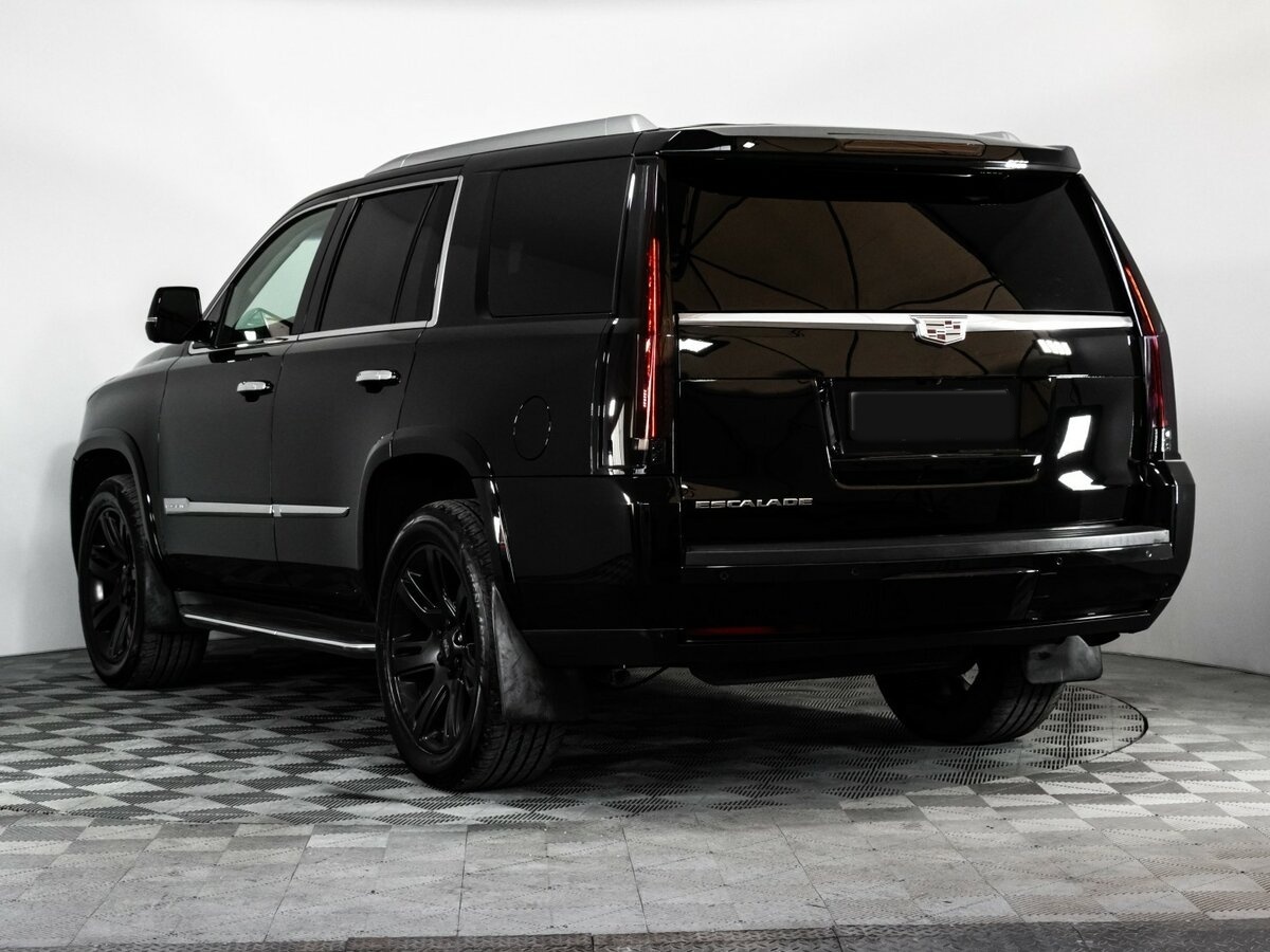 Cadillac Escalade с пробегом — 2015 год. Фото: #5