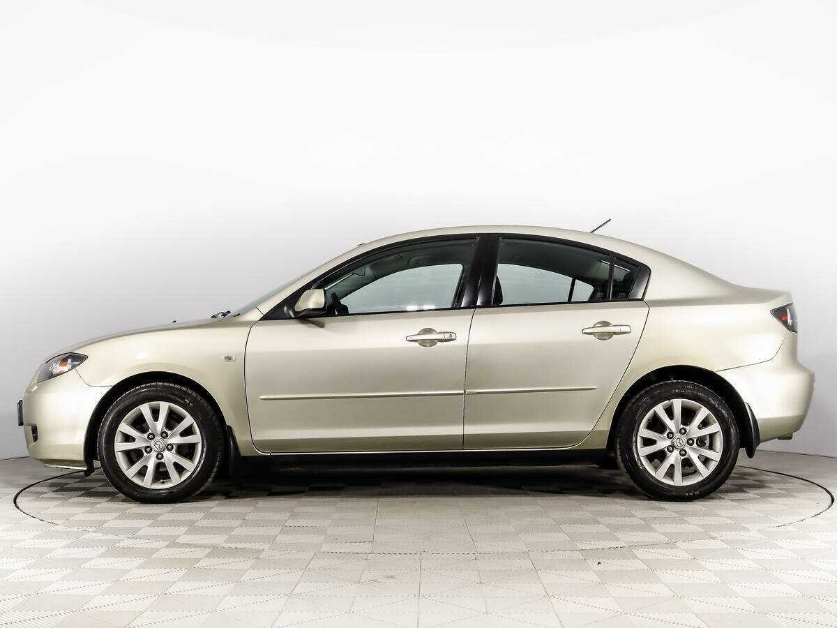 Mazda 3 с пробегом — 2007 год. Фото: #7
