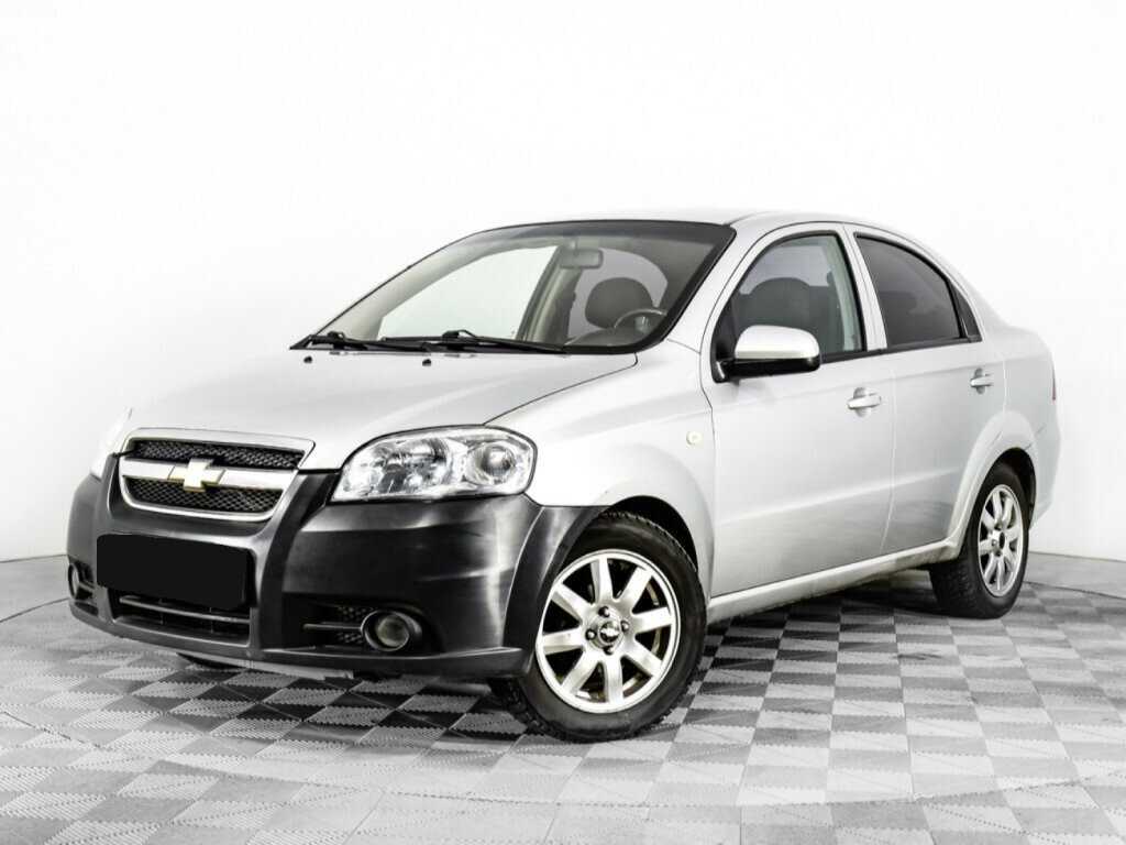 Chevrolet Aveo с пробегом — 2010 год. Фото: #0