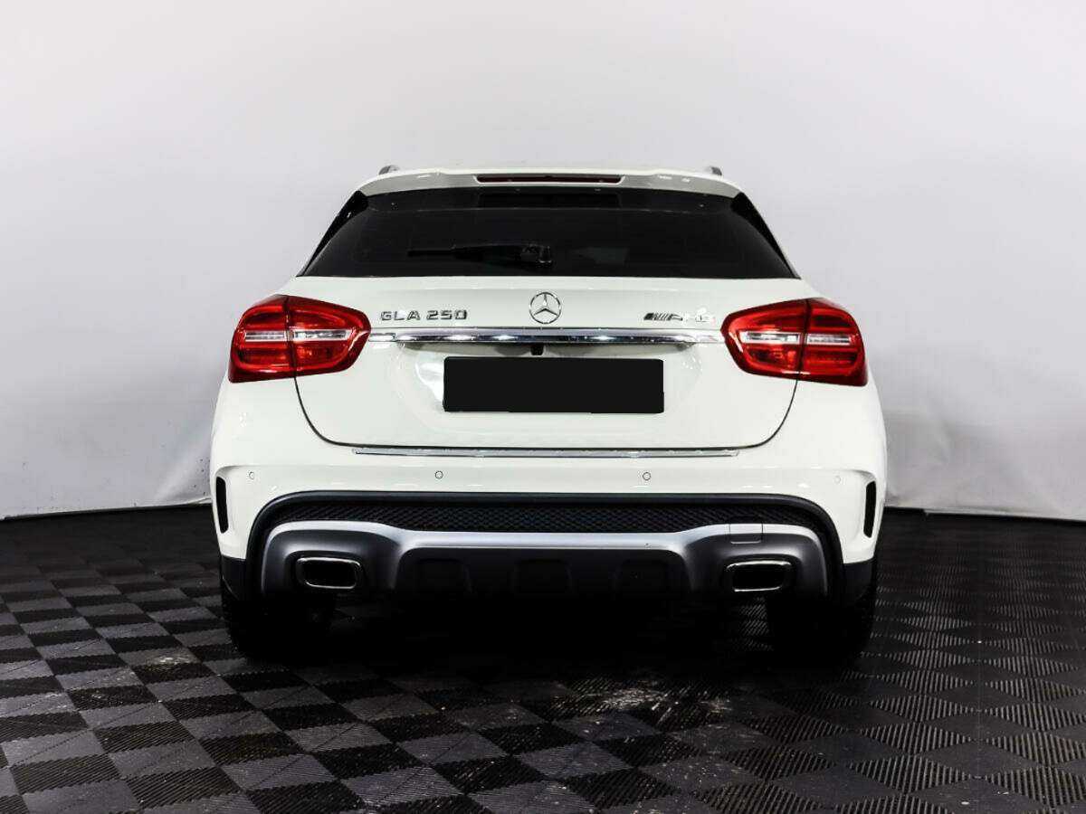 Mercedes-Benz GLA с пробегом — 2014 год. Фото: #5