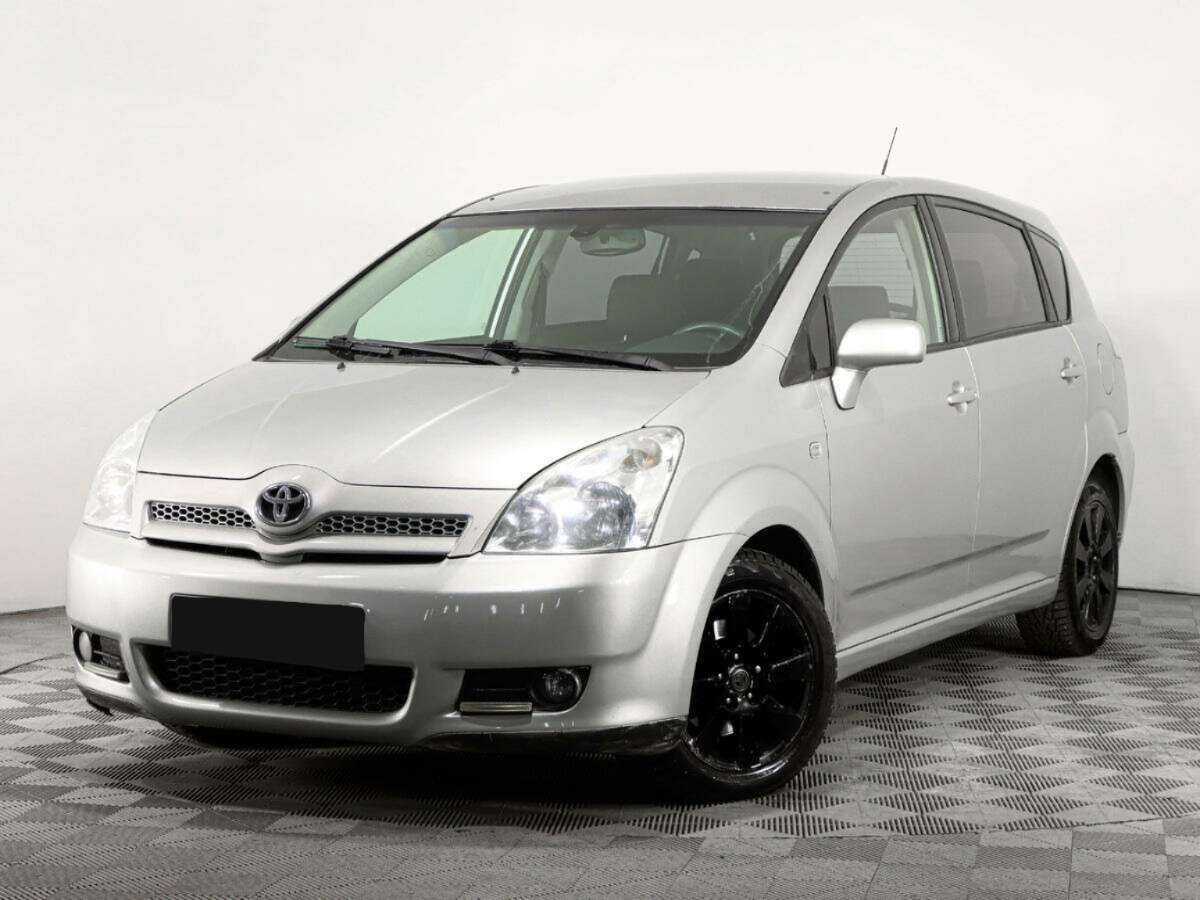 Toyota Corolla Verso с пробегом — 2006 год. Посмотреть фото