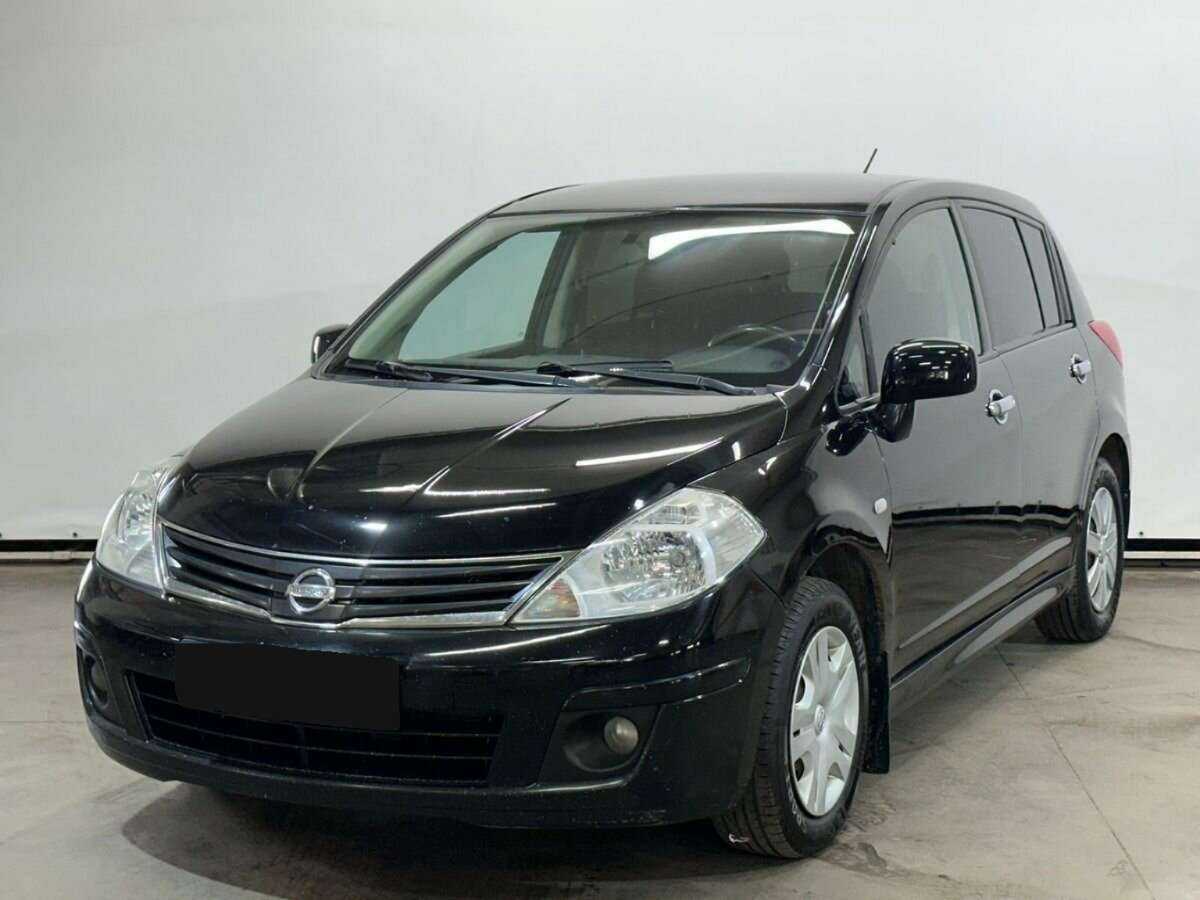 Nissan Tiida с пробегом — 2010 год. Фото: #0