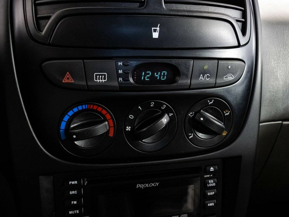 Kia Sportage с пробегом — 2005 год. Фото: #13