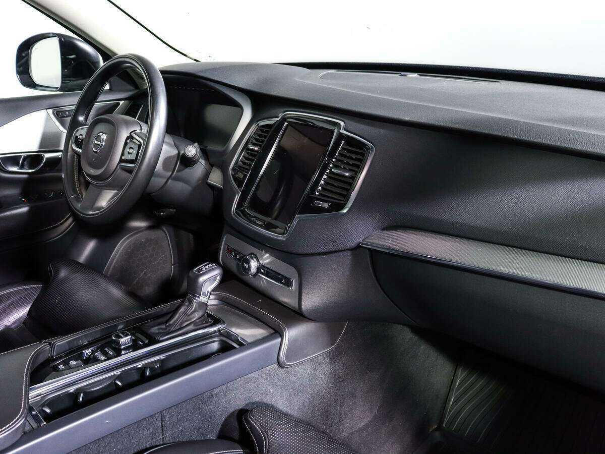 Volvo XC90 с пробегом — 2016 год. Фото: #6