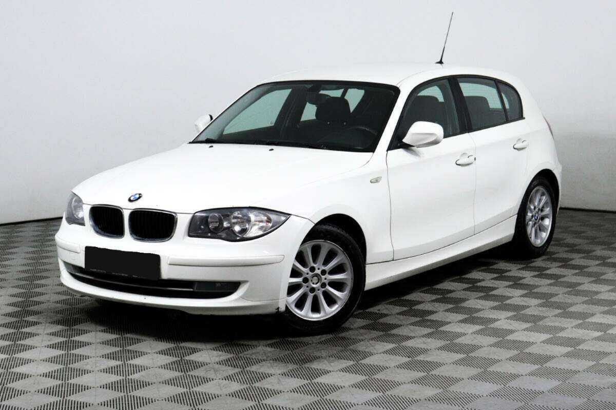 BMW 1 серии с пробегом — 2010 год. Фото: #0