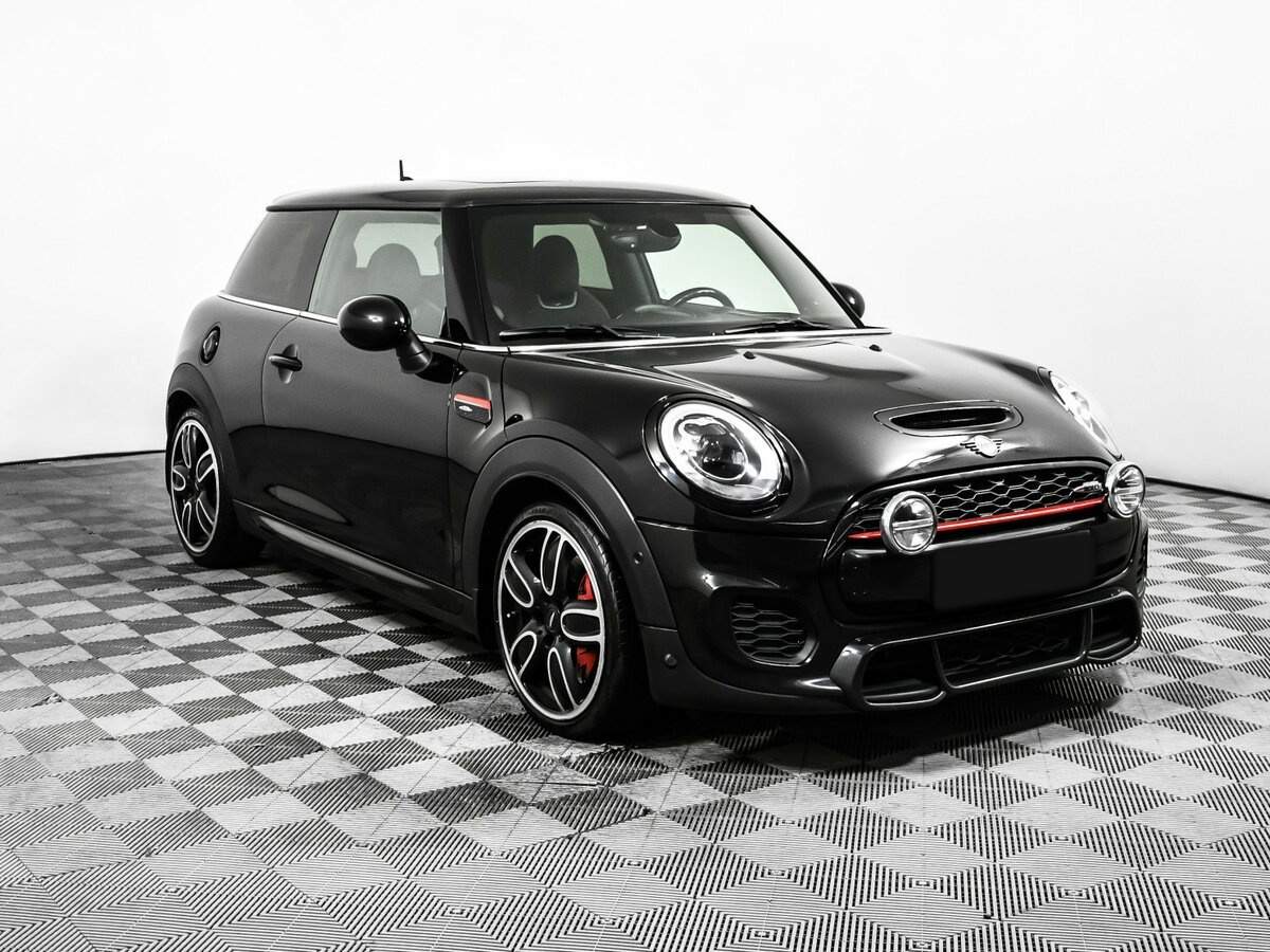 Mini Hatch с пробегом — 2016 год. Фото: #2