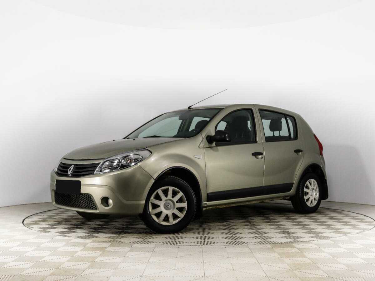 Renault Sandero с пробегом — 2011 год. Посмотреть фото
