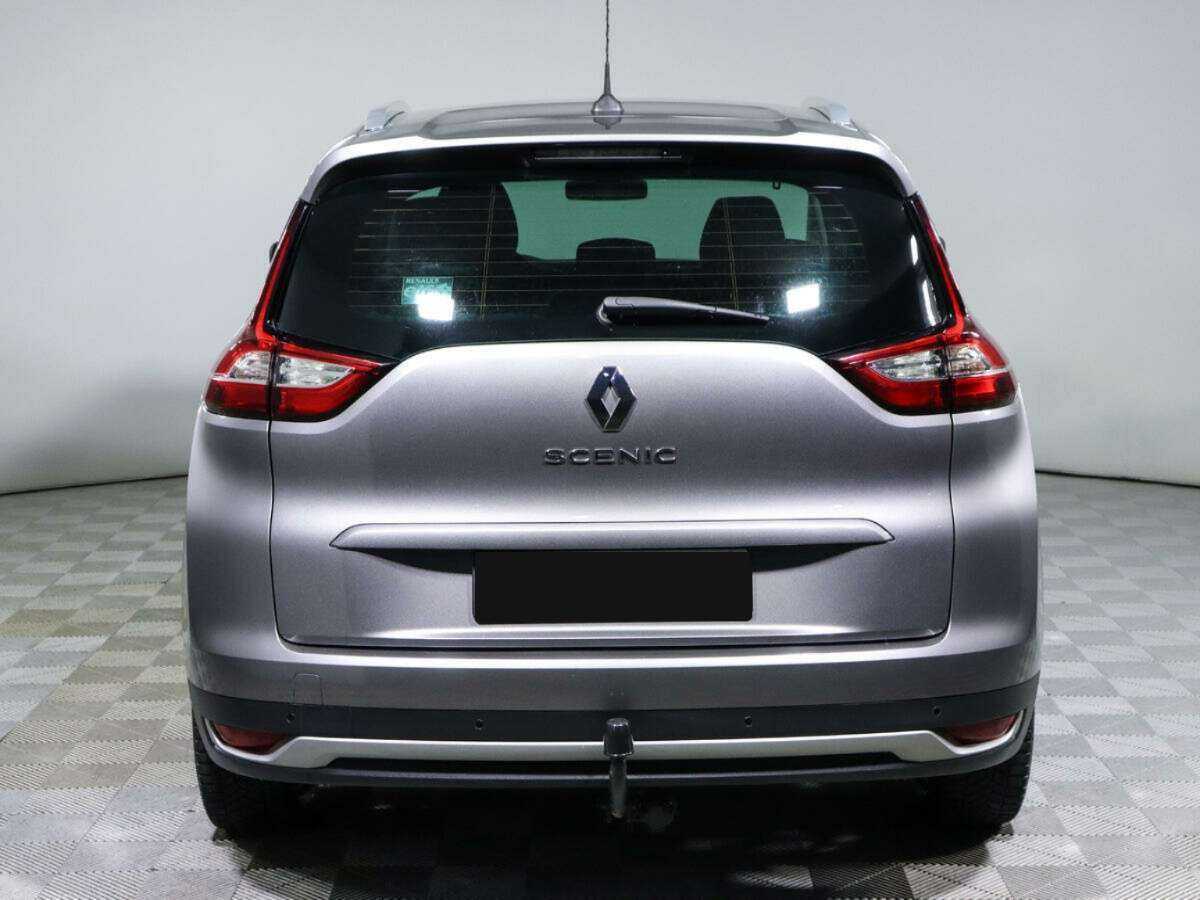 Renault Scenic с пробегом — 2019 год. Фото: #4