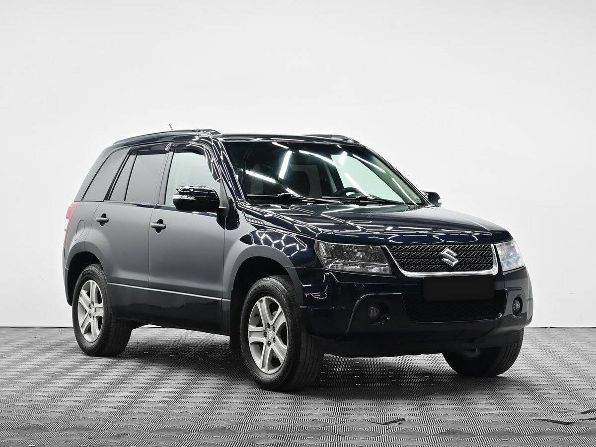 Suzuki Grand Vitara с пробегом — 2011 год. Фото: #1