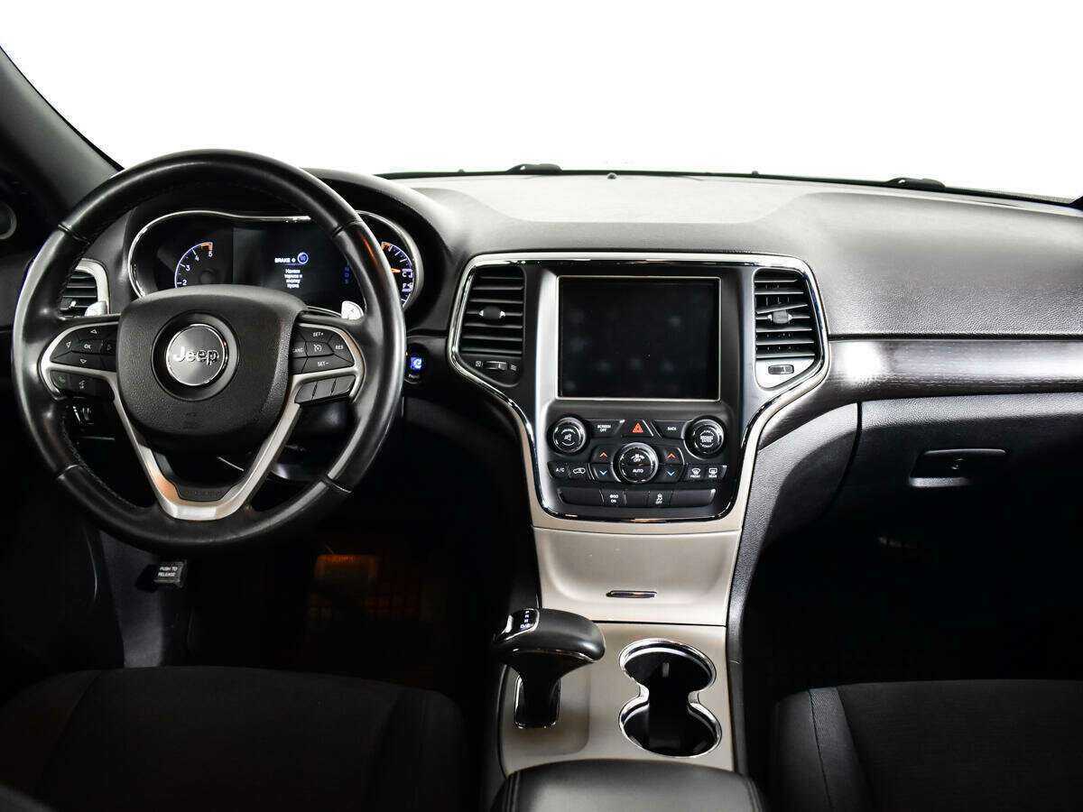 Jeep Grand Cherokee с пробегом — 2013 год. Фото: #11