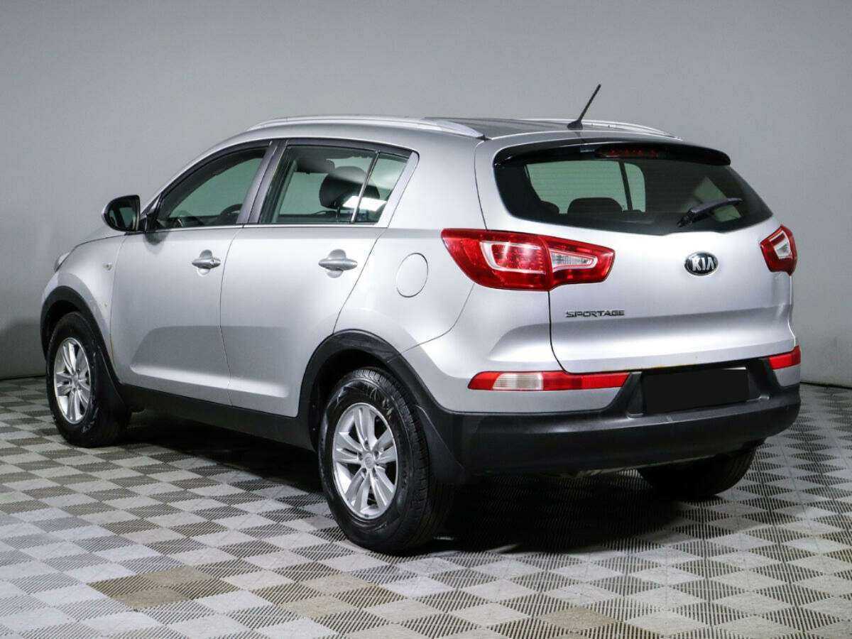 Kia Sportage с пробегом — 2012 год. Фото: #5
